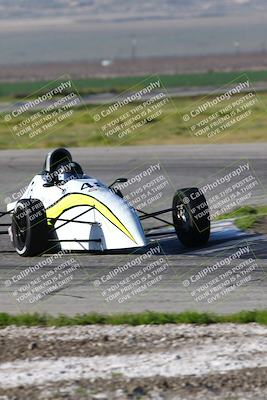 media/Mar-17-2024-CalClub SCCA (Sun) [[2f3b858f88]]/Group 4/Qualifying/